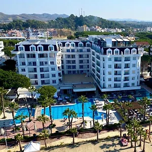 Fafa Premium & Hotell