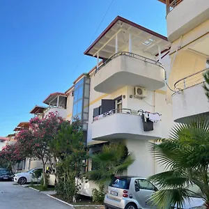 Hébergement de vacances House For Rent Jurgen, Golem (Tirana)